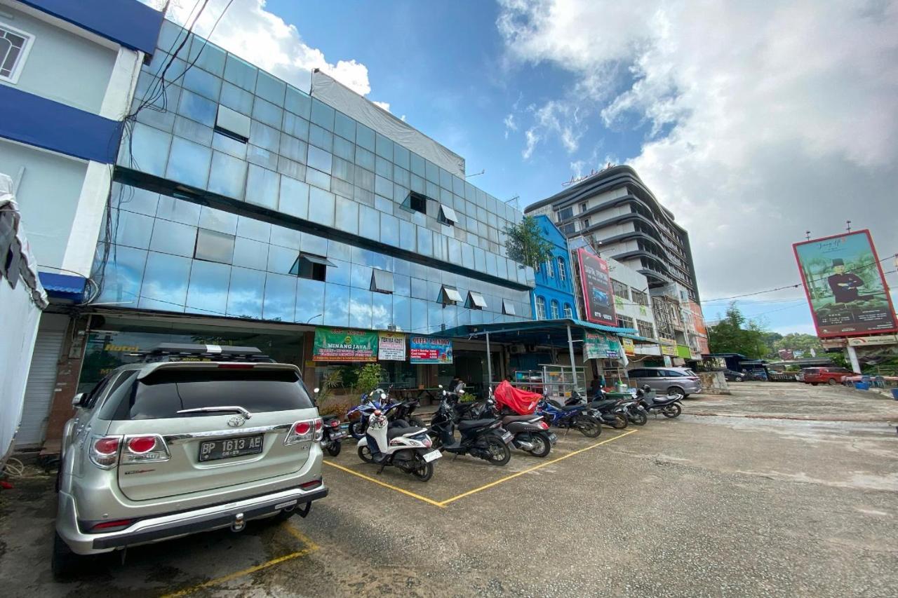 Oyo 92702 Minang Jaya Hotel นาโกยา ภายนอก รูปภาพ