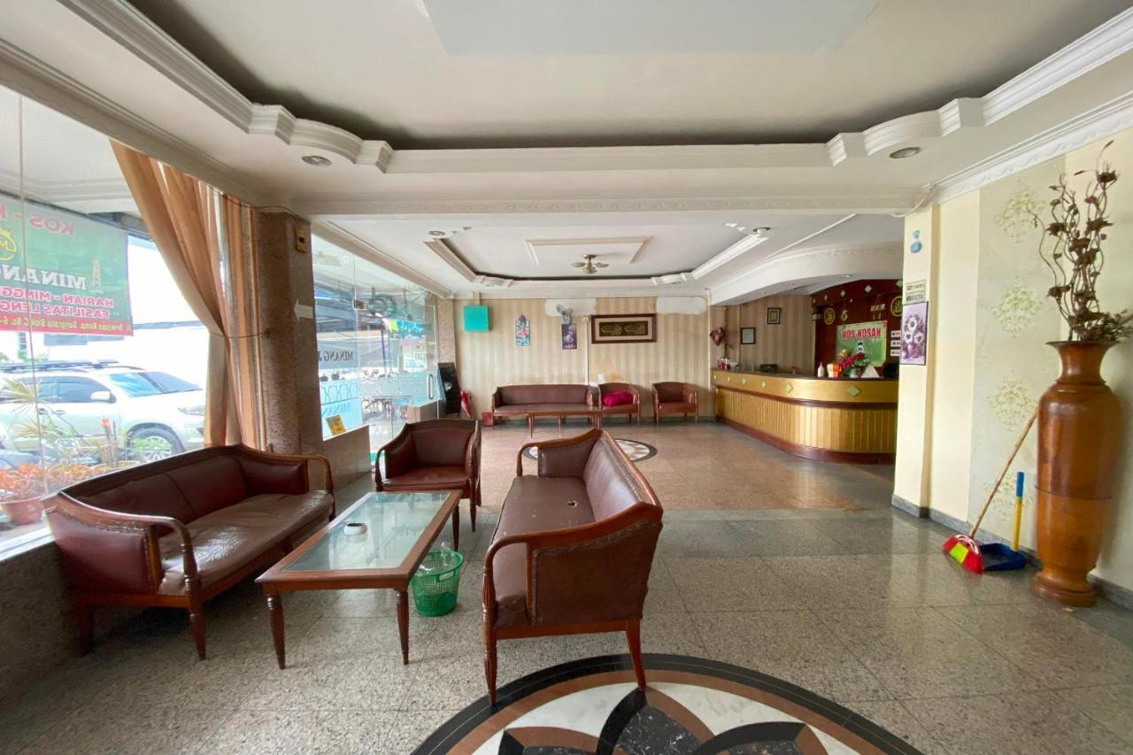 Oyo 92702 Minang Jaya Hotel นาโกยา ภายนอก รูปภาพ