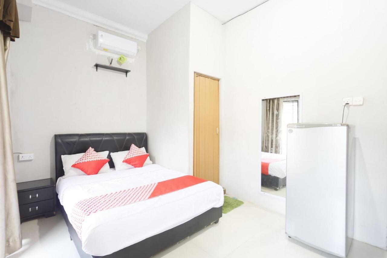 Oyo 92702 Minang Jaya Hotel นาโกยา ภายนอก รูปภาพ