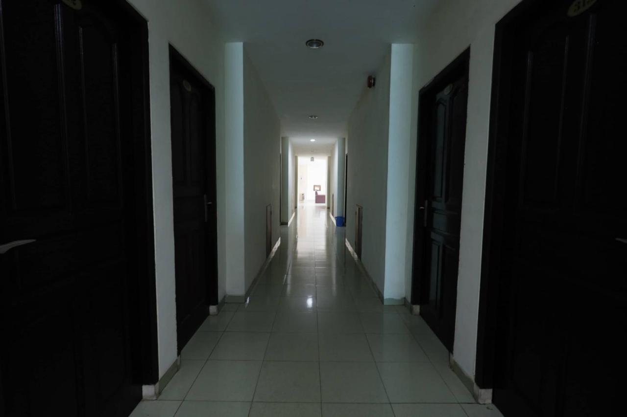 Oyo 92702 Minang Jaya Hotel นาโกยา ภายนอก รูปภาพ